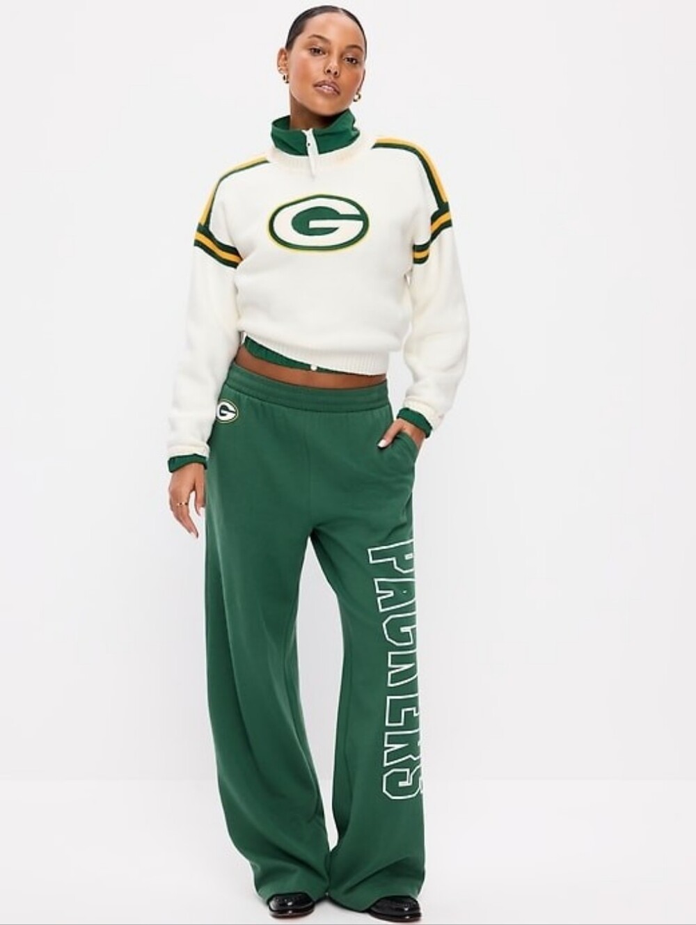 NWT Old Navy Green Bay Packers SoComfy Wide Leg Sweatpants